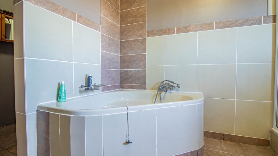 4 Bedroom Property for Sale in Vredenburg Western Cape